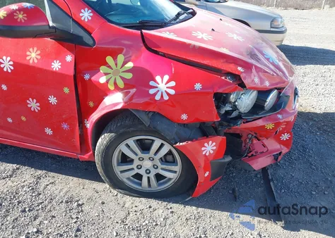 2014 Chevrolet Sonic Lt Auto из США, поврежденный, VIN 1G1JC5SH5E4109056